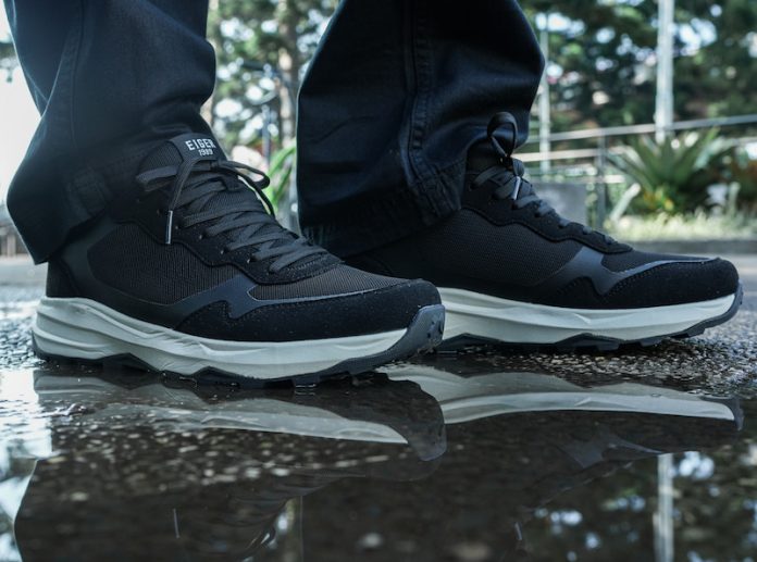10 Rekomendasi Sepatu Kuliah yang Cocok untuk Sehari-Hari