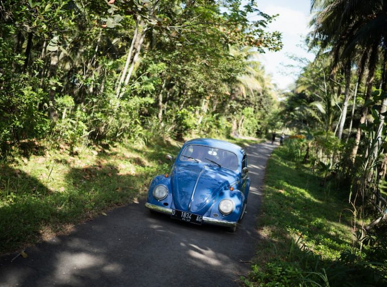 Road Trip Jakarta-Semarang: Rute, Estimasi Biaya, & Tipsnya